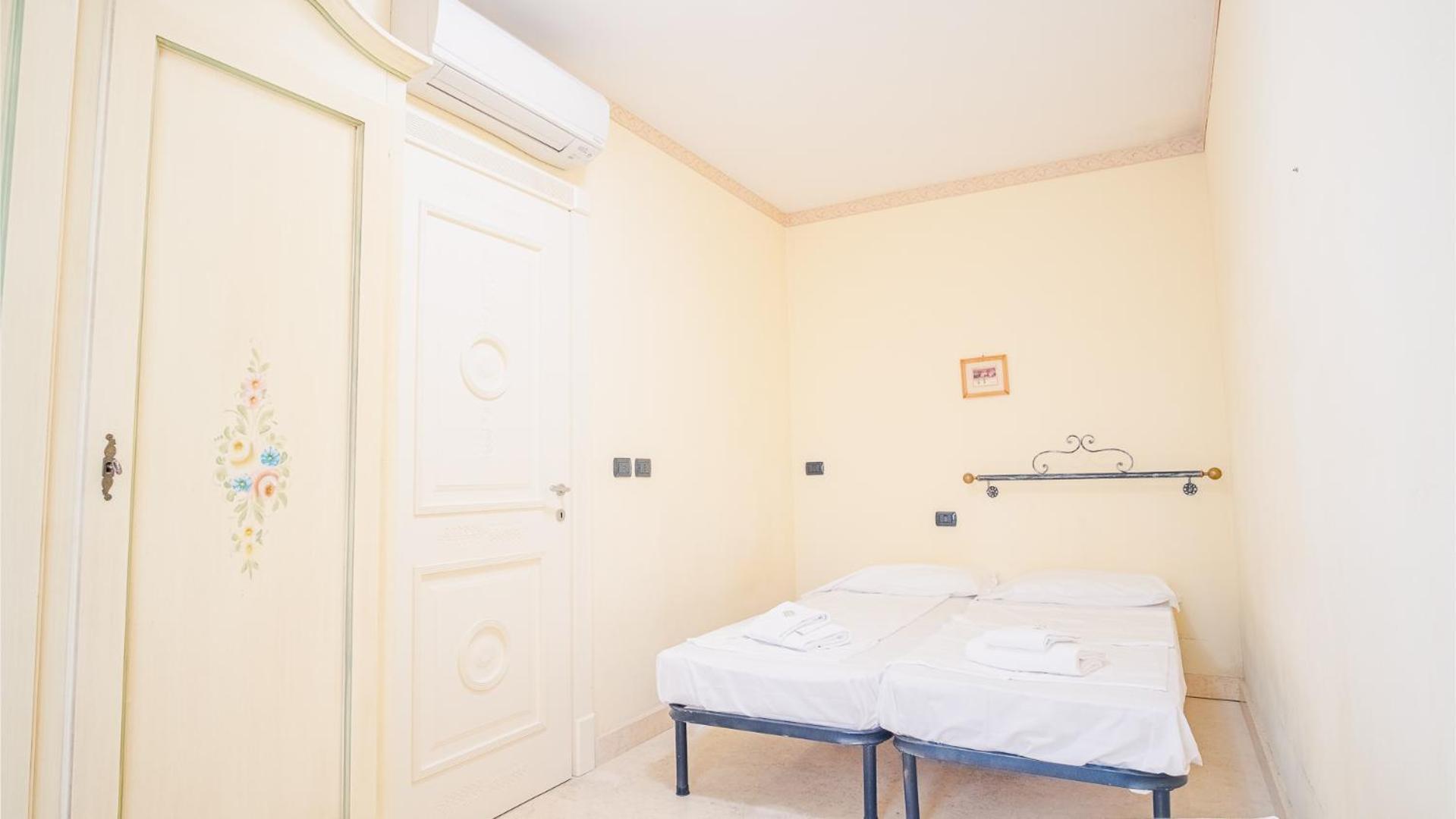 Relais Du Lac Village - Italian Homing Desenzano del Garda Pokój zdjęcie